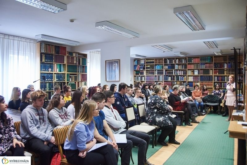Kutatódiákok a Levéltárban
