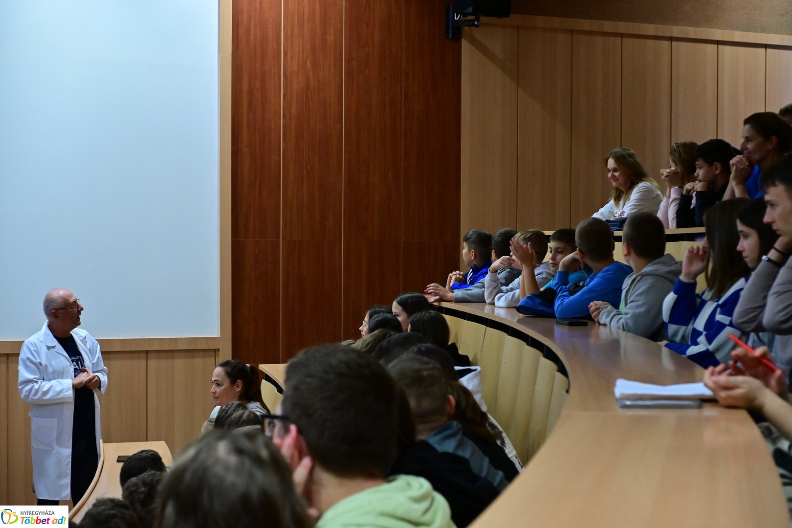 Kutatók Éjszakája az egyetemen 2025 szeptemberében