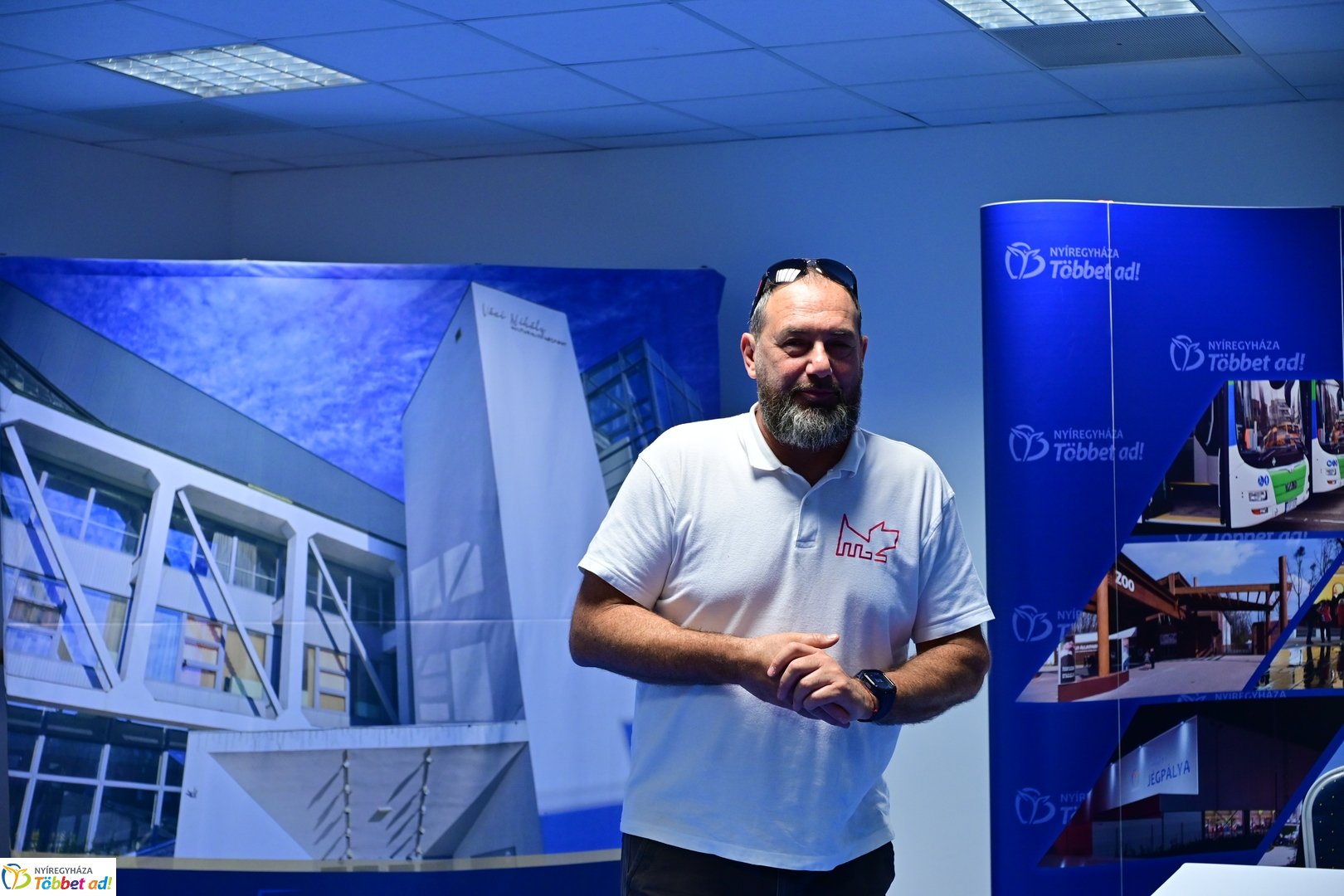 Kutyázz Nyíregyháza! - előadás a kulturális központban