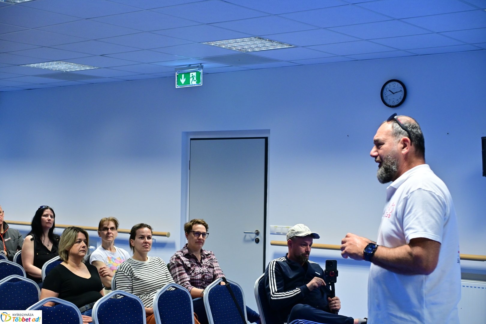 Kutyázz Nyíregyháza! - előadás a kulturális központban