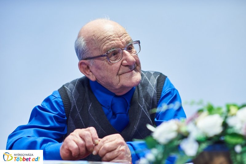 L. Tóth László köszöntése