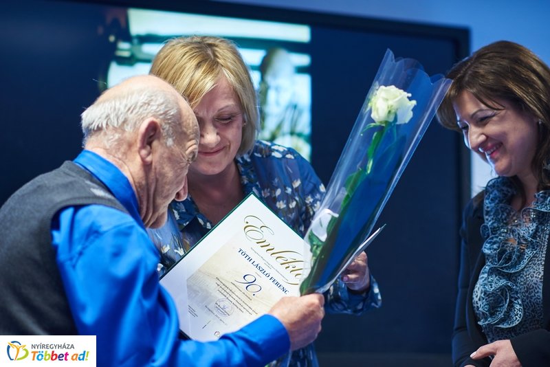 L. Tóth László köszöntése