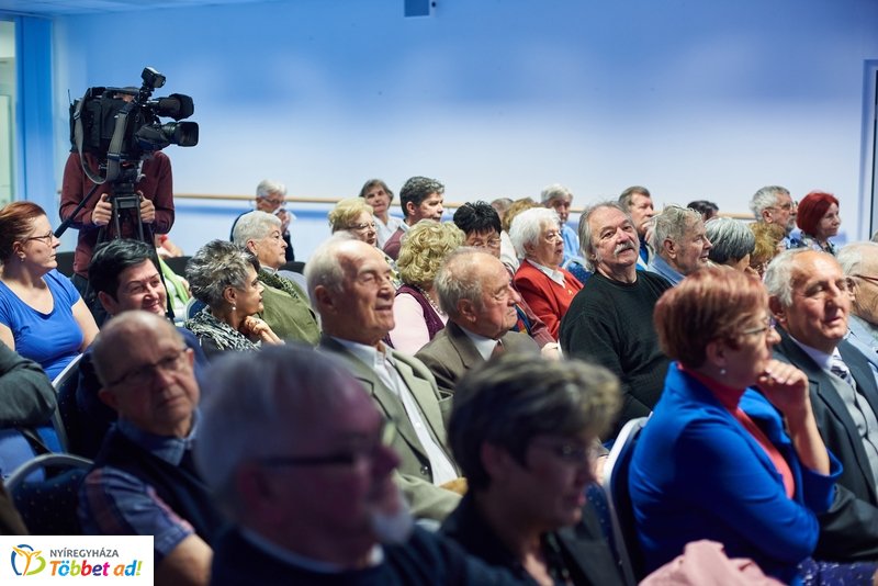 L. Tóth László köszöntése