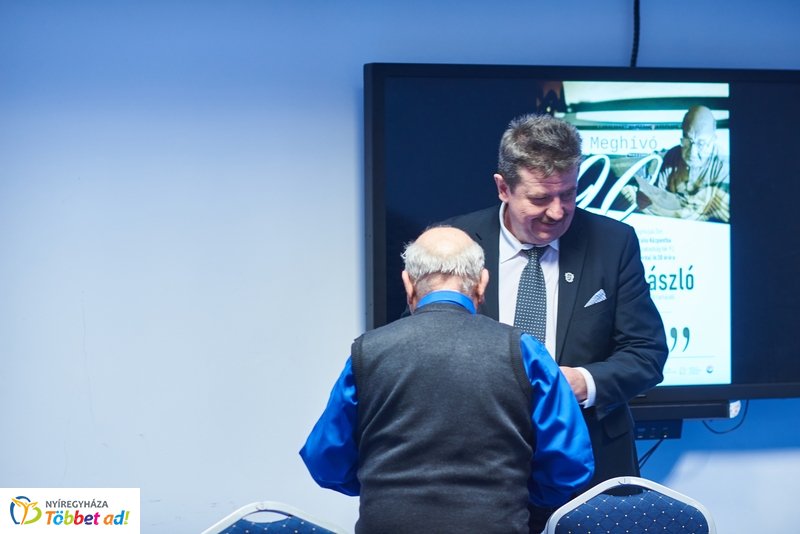 L. Tóth László köszöntése