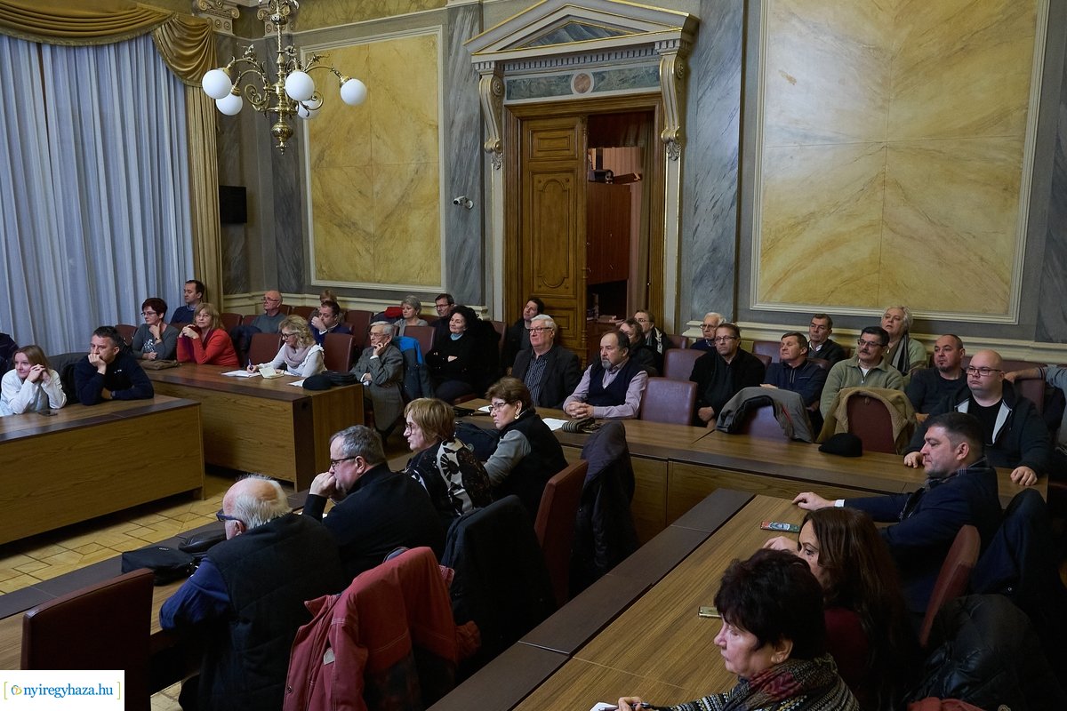 Lakossági fórum - Korányi Frigyes utca- Csaló közhöz tervezett körforgalom