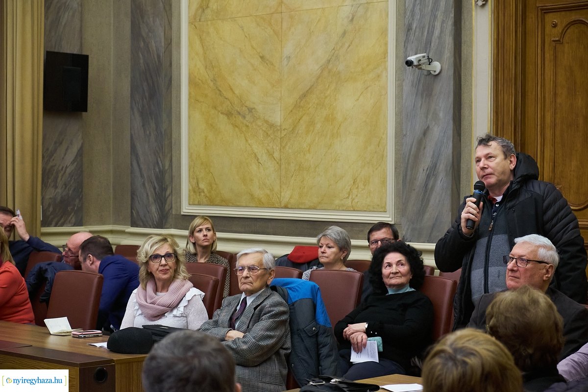 Lakossági fórum - Korányi Frigyes utca- Csaló közhöz tervezett körforgalom