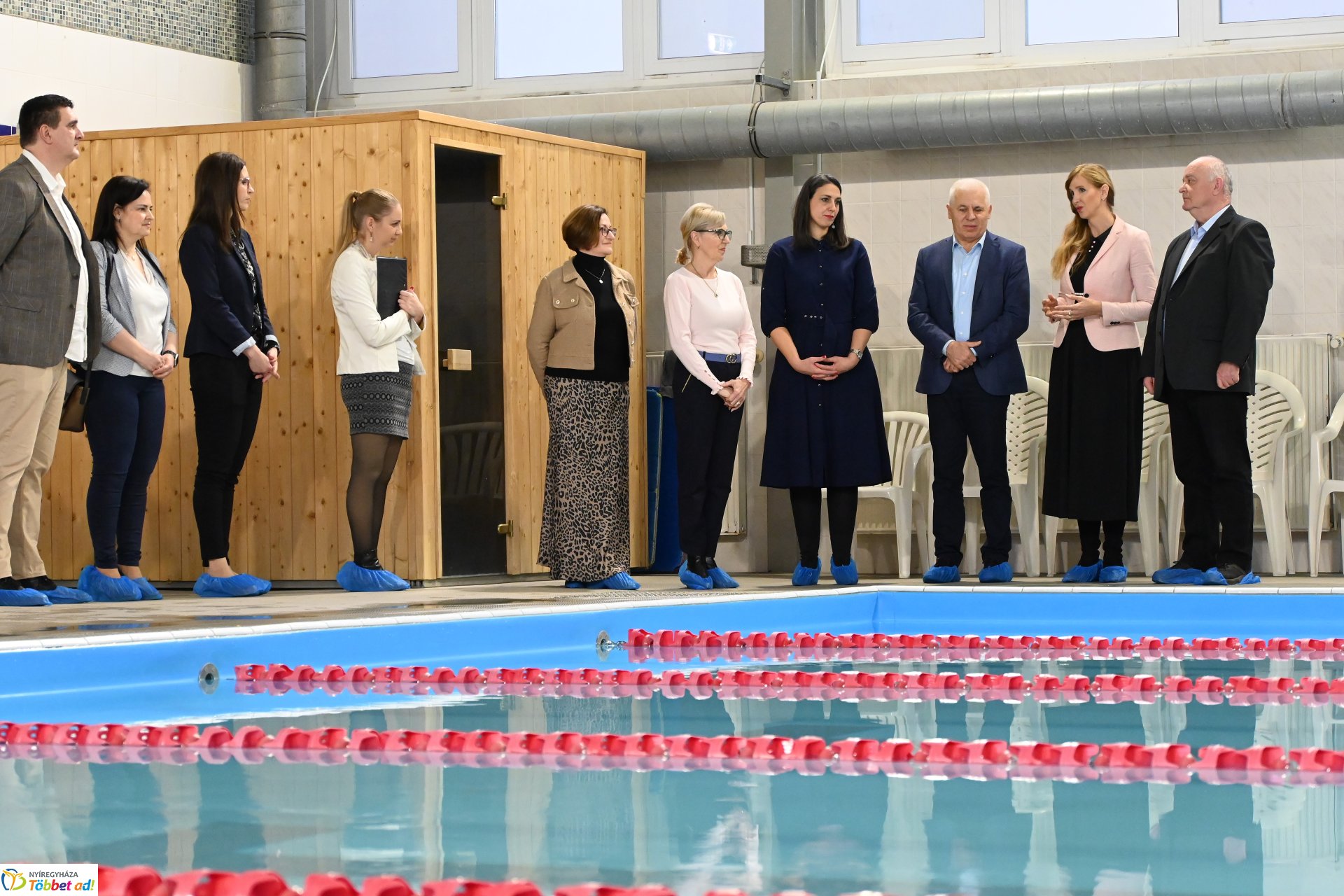 Lakossági úszás az Aranyban