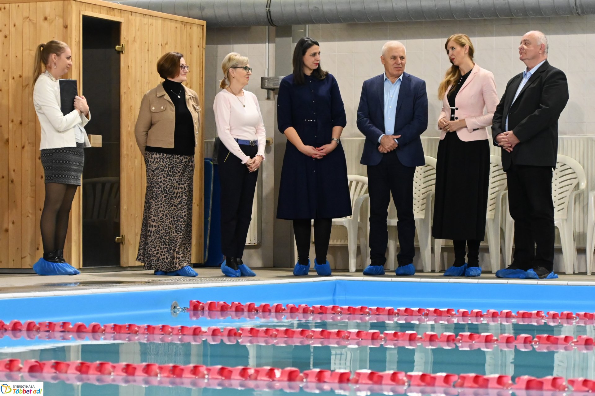 Lakossági úszás az Aranyban