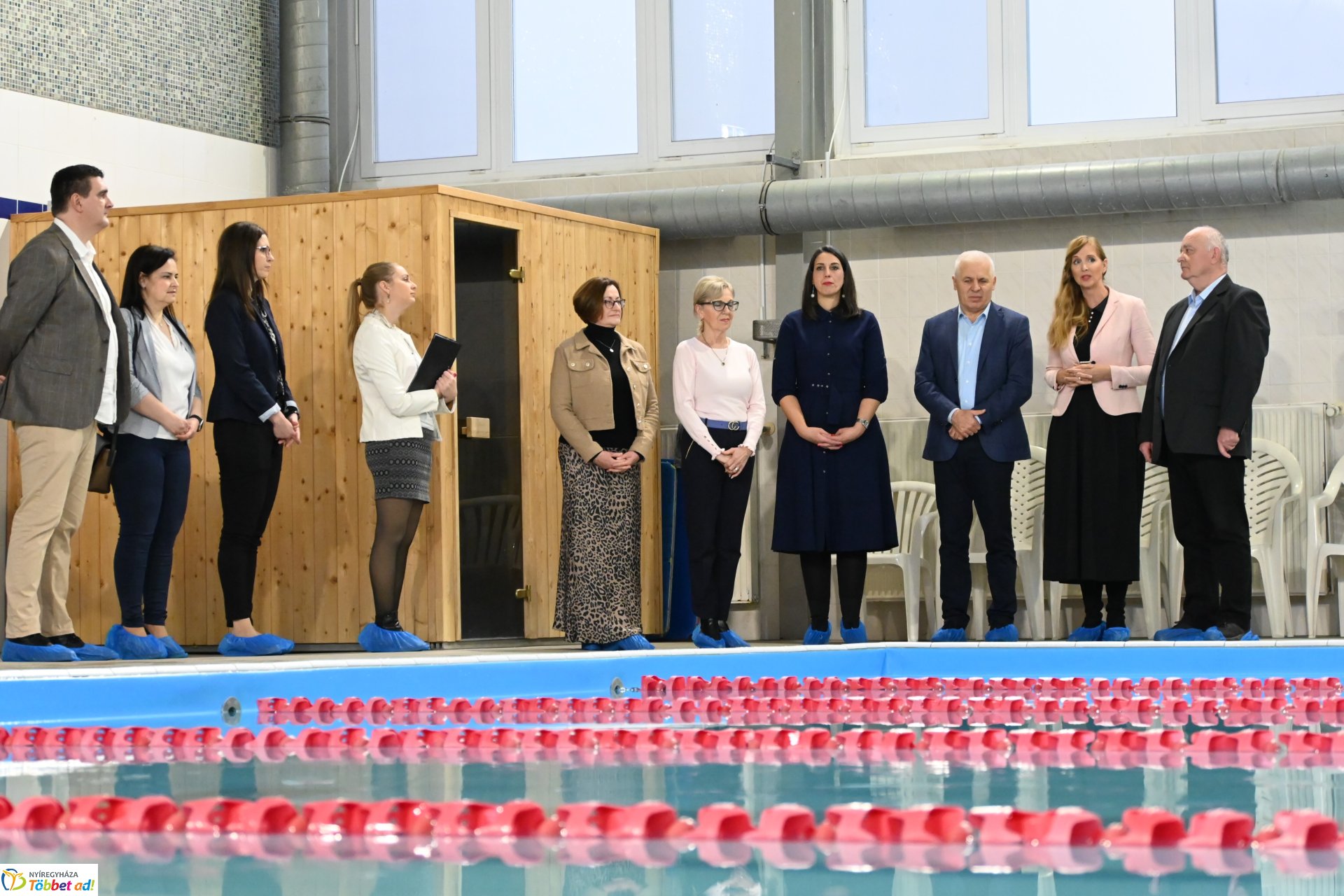 Lakossági úszás az Aranyban