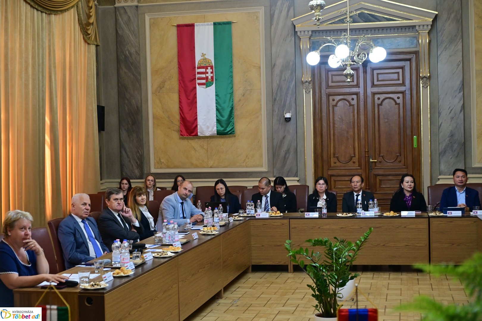 Laoszi delegáció a Városházán 2026 júliusában