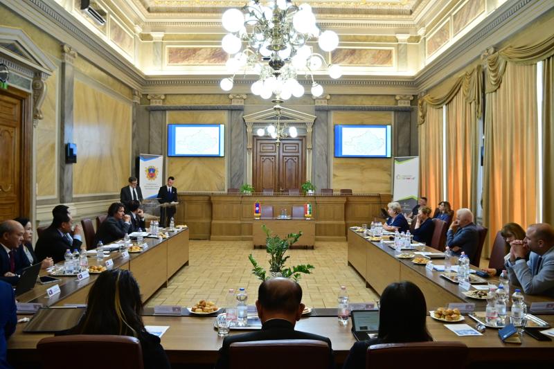 Laoszi delegáció a Városházán 2026 júliusában