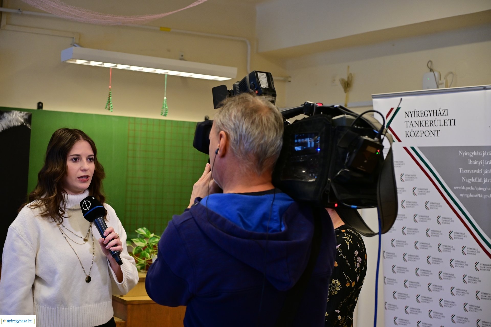 Laptop átadó a Kazinczy iskolában 2024