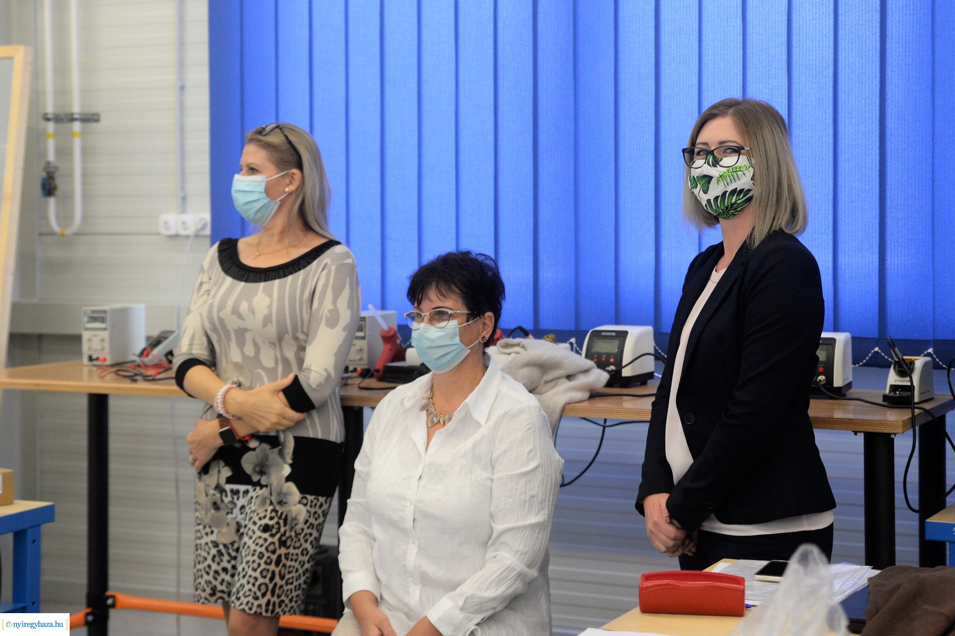 Laptopok átadása a Szakképzési Centrumban