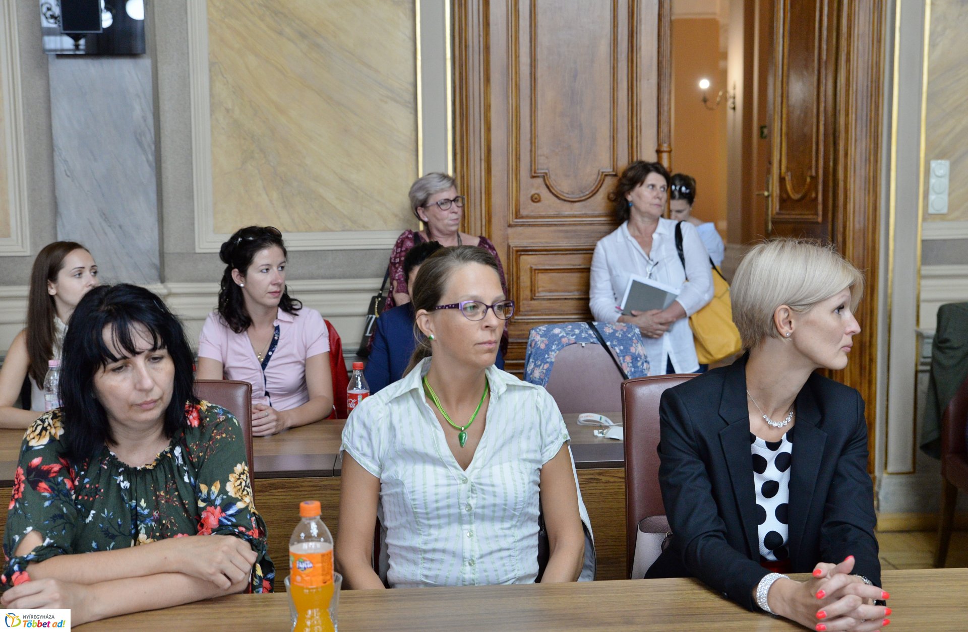 Laptopot kaptak a védőnők