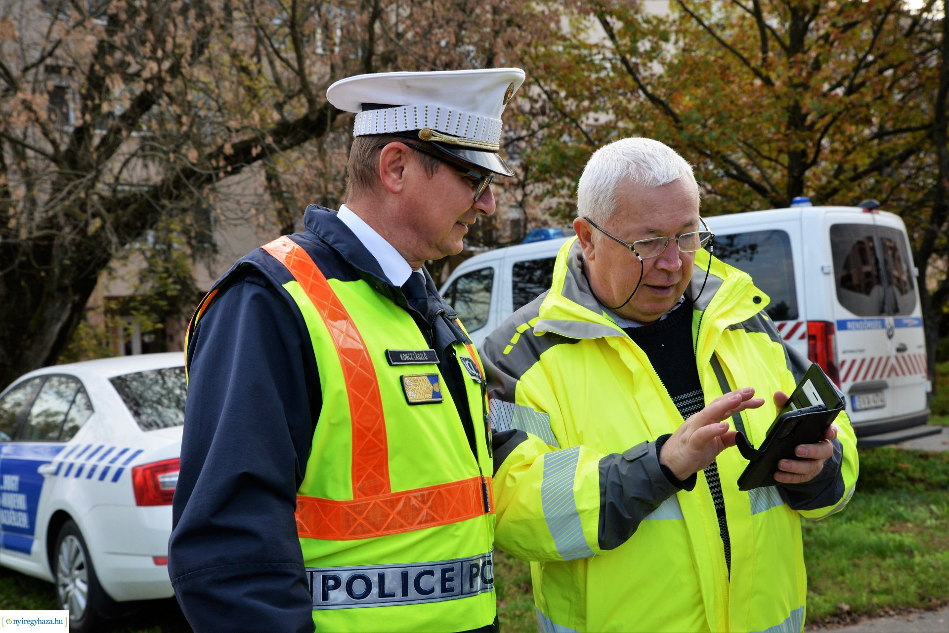 Látni és látszani!