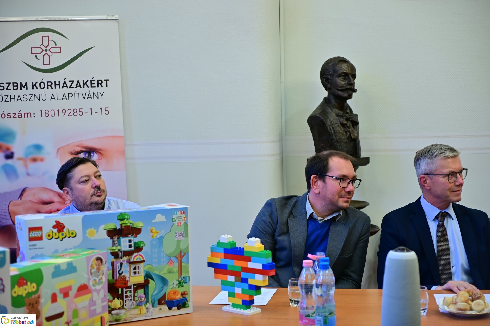 LEGO adomány a Szemészeti Osztálynak