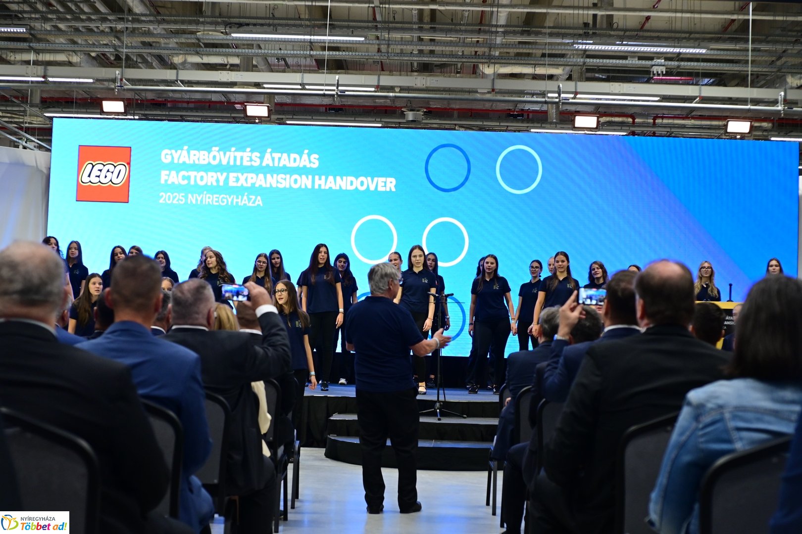 LEGO gyárbővítés átadó 2025 szeptemberében