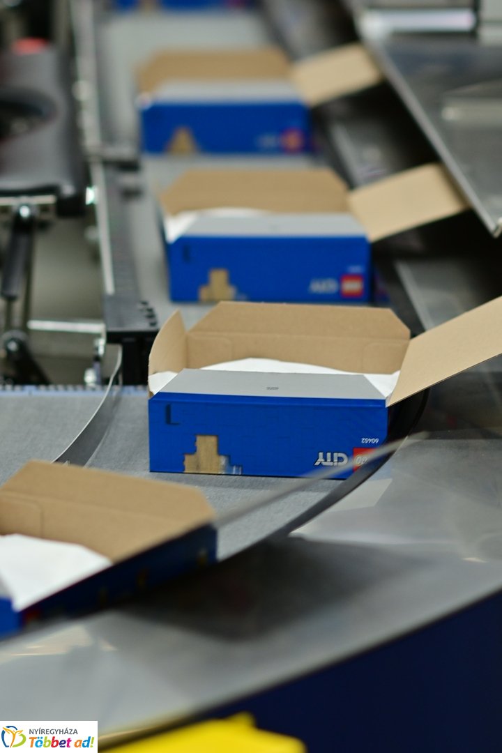 LEGO gyárbővítés átadó 2025 szeptemberében