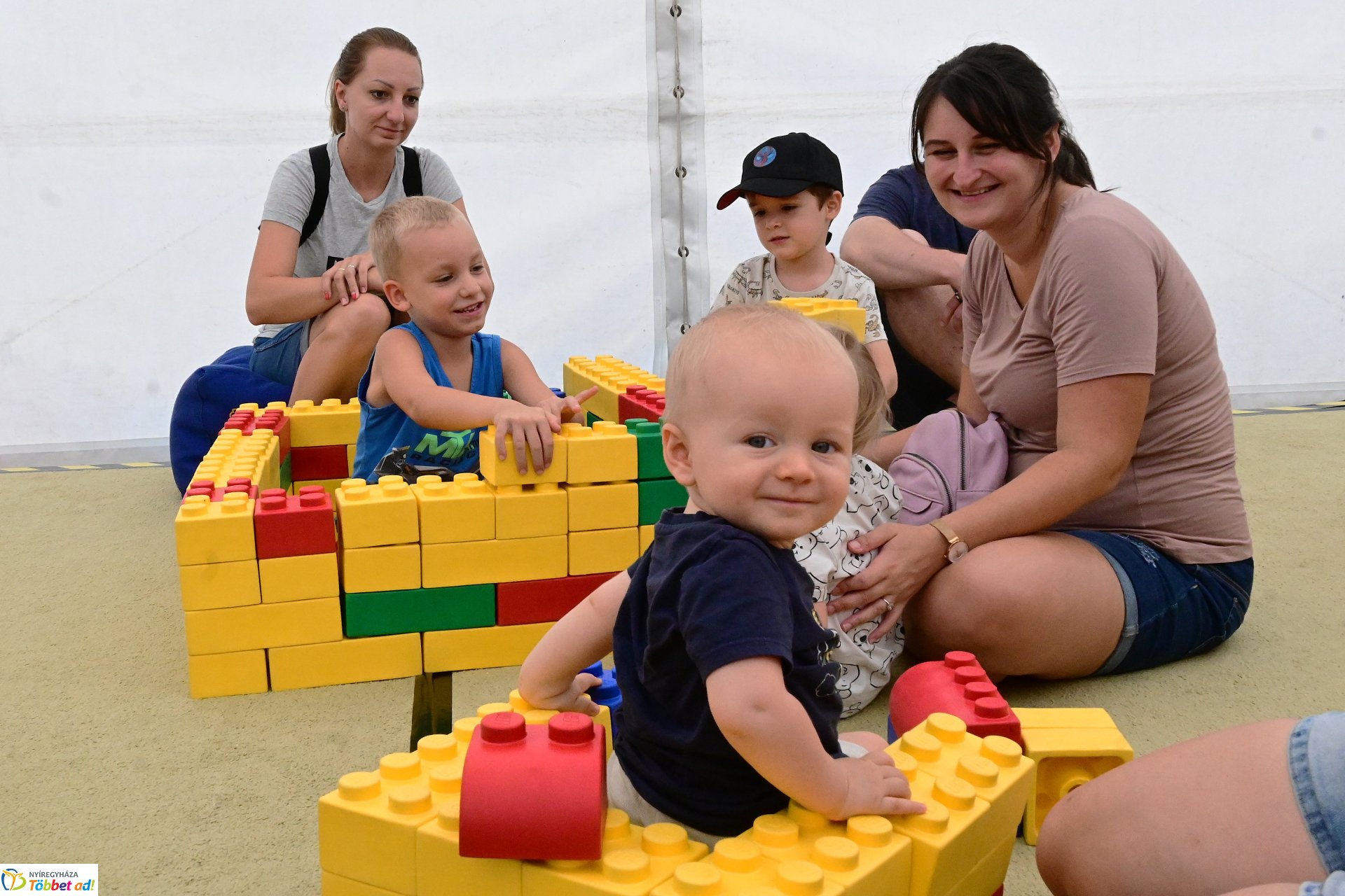 LEGO Játékváros 2025