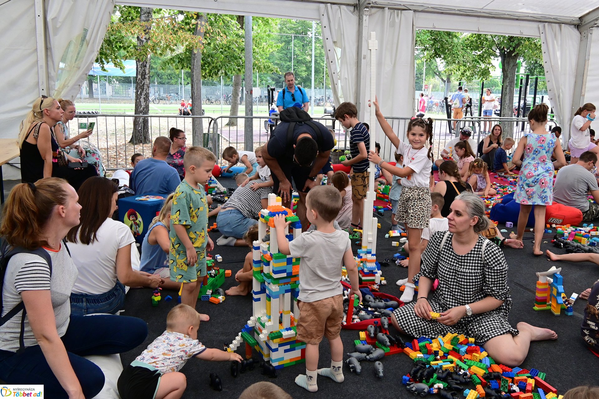 LEGO Játékváros 2025