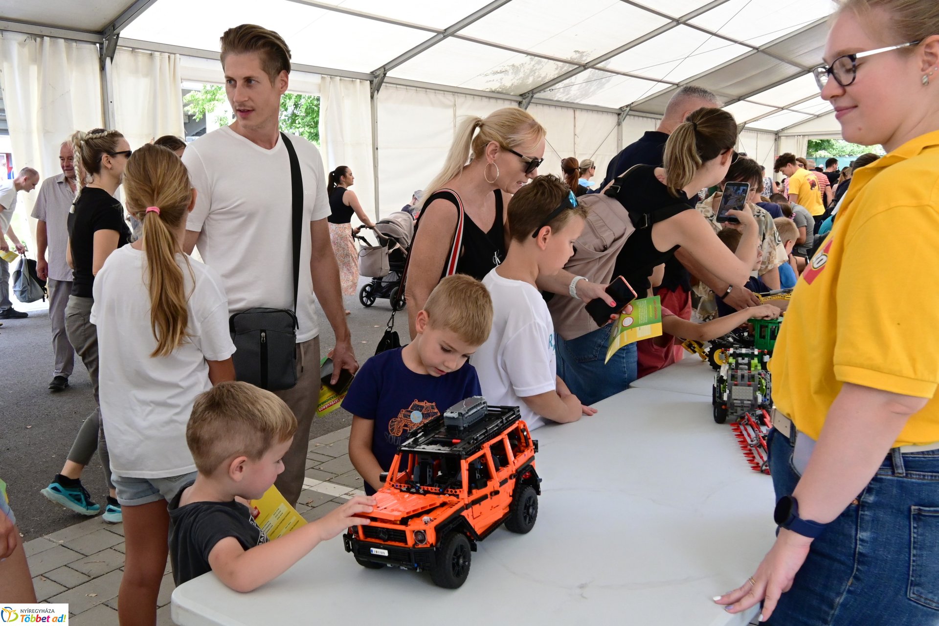 LEGO Játékváros 2025