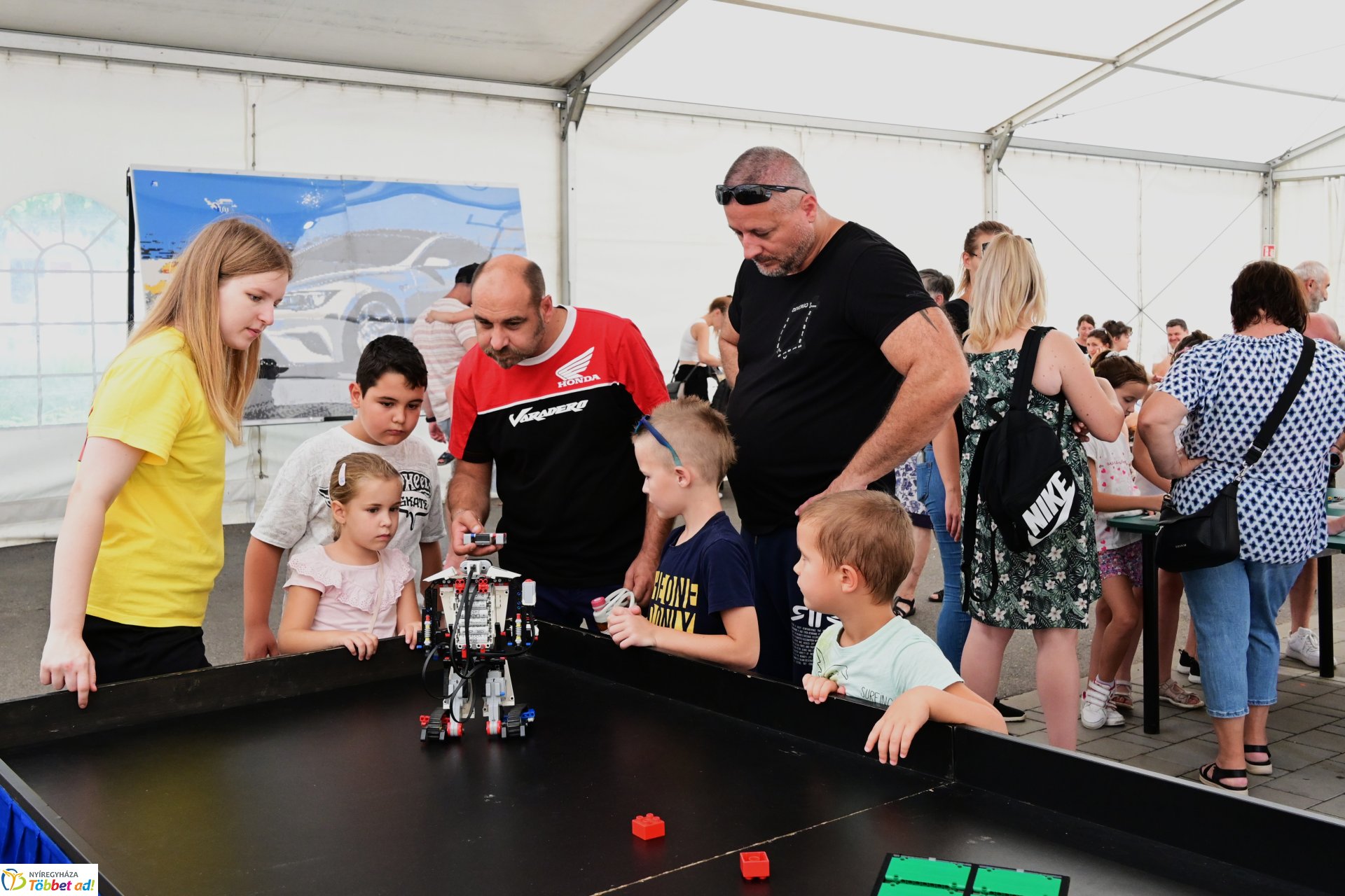 LEGO Játékváros 2025