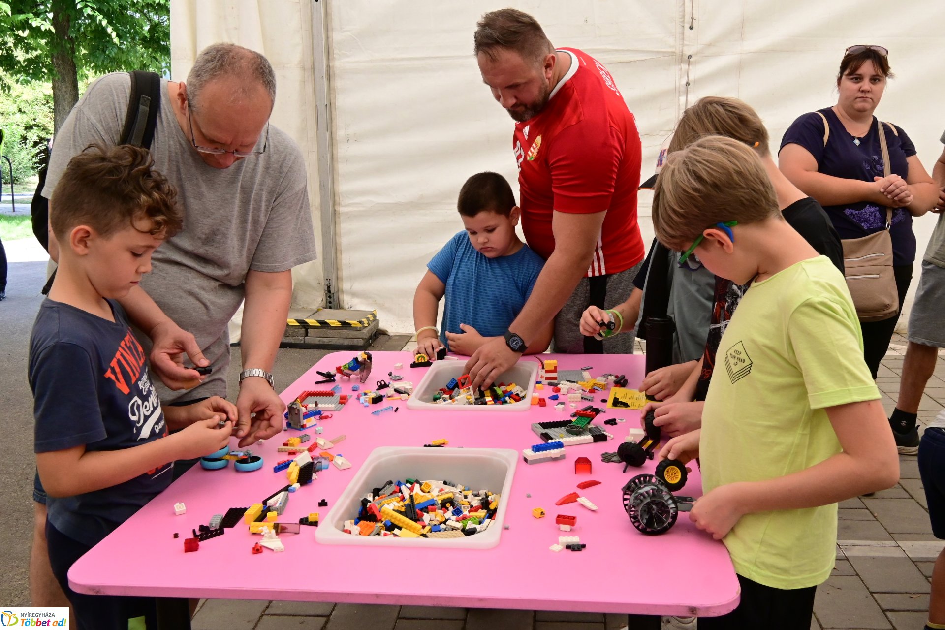 LEGO Játékváros 2025