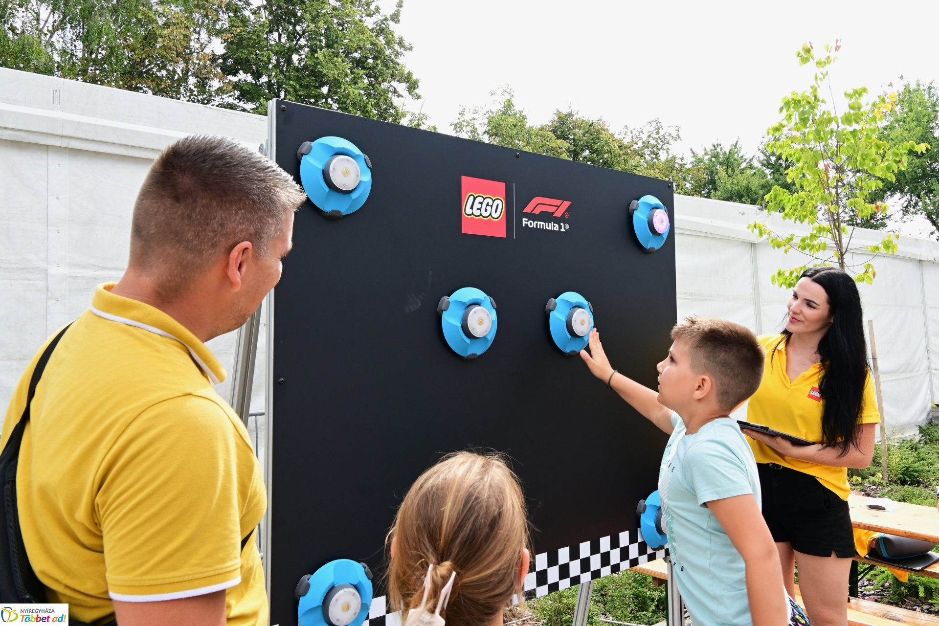 LEGO Játékváros 2025