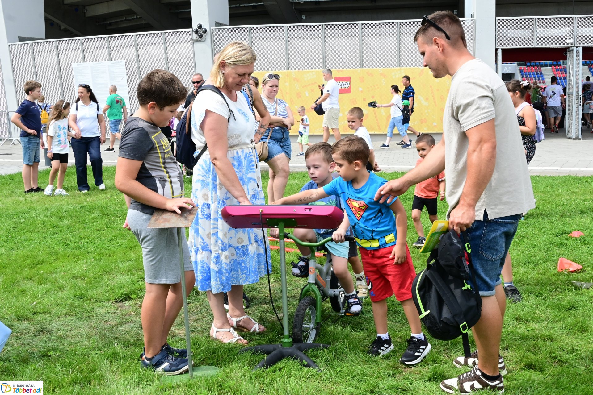 LEGO Játékváros 2025