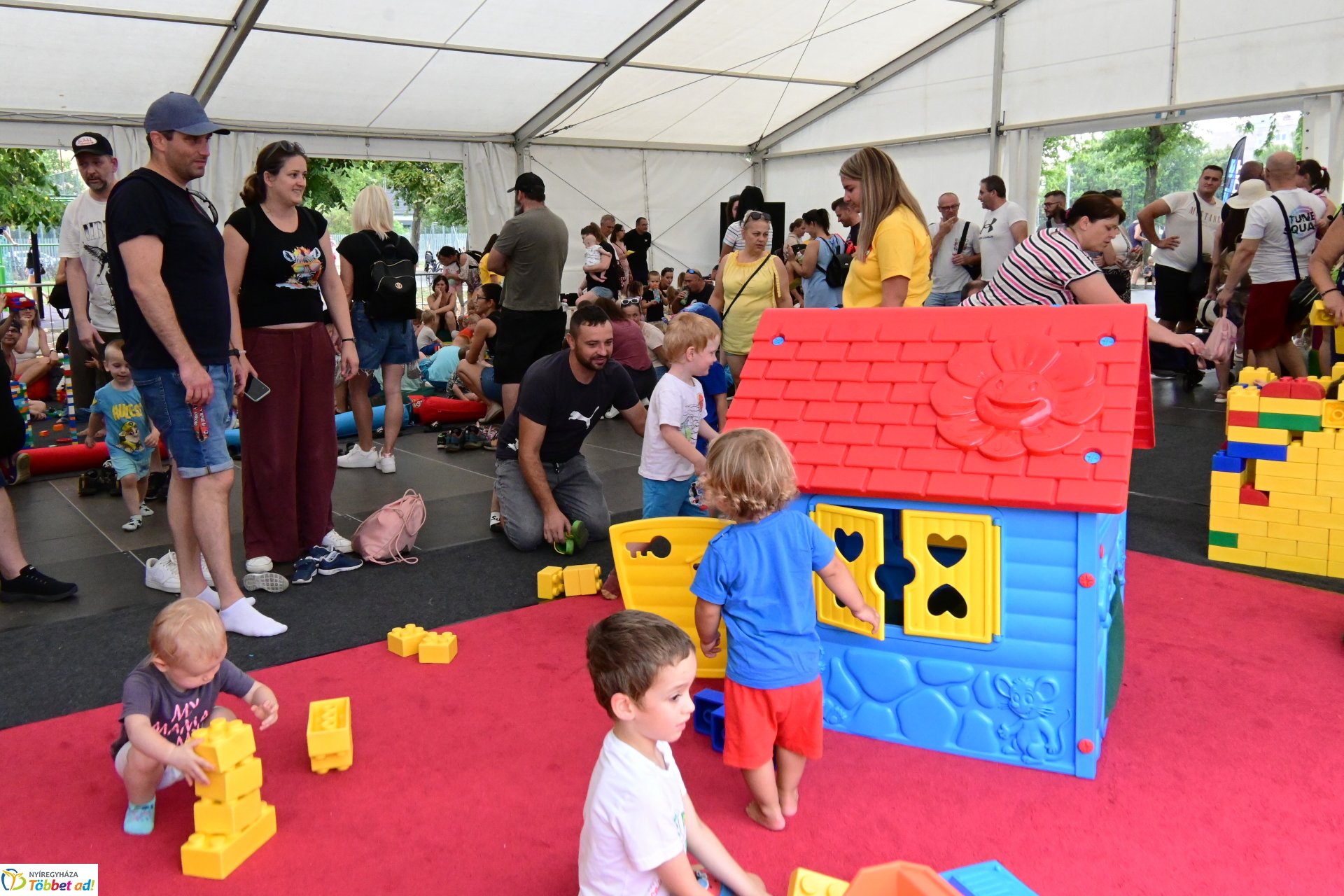 LEGO Játékváros 2025