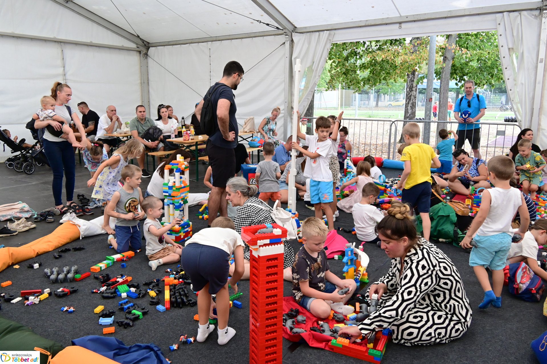 LEGO Játékváros 2025