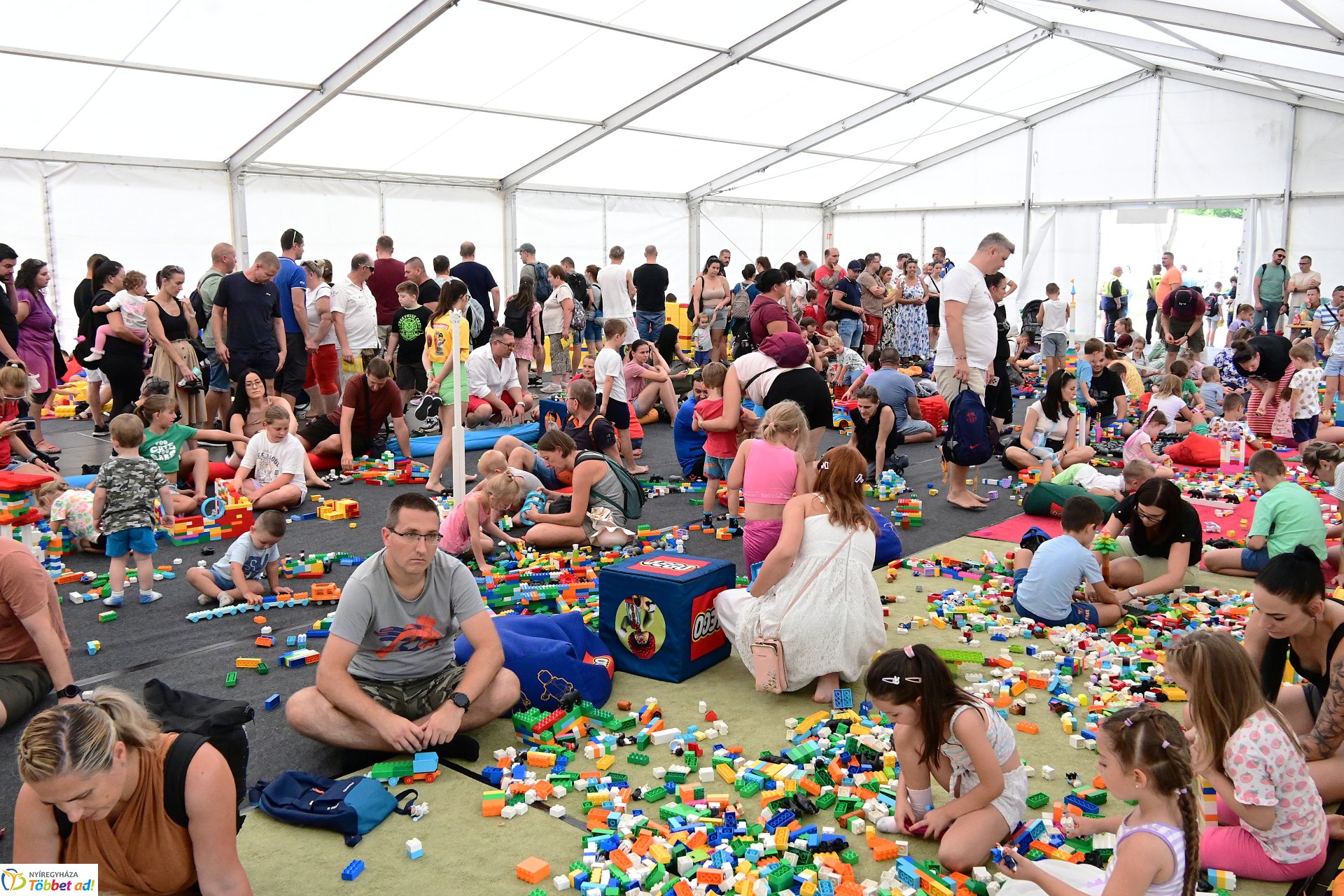 LEGO Játékváros 2025