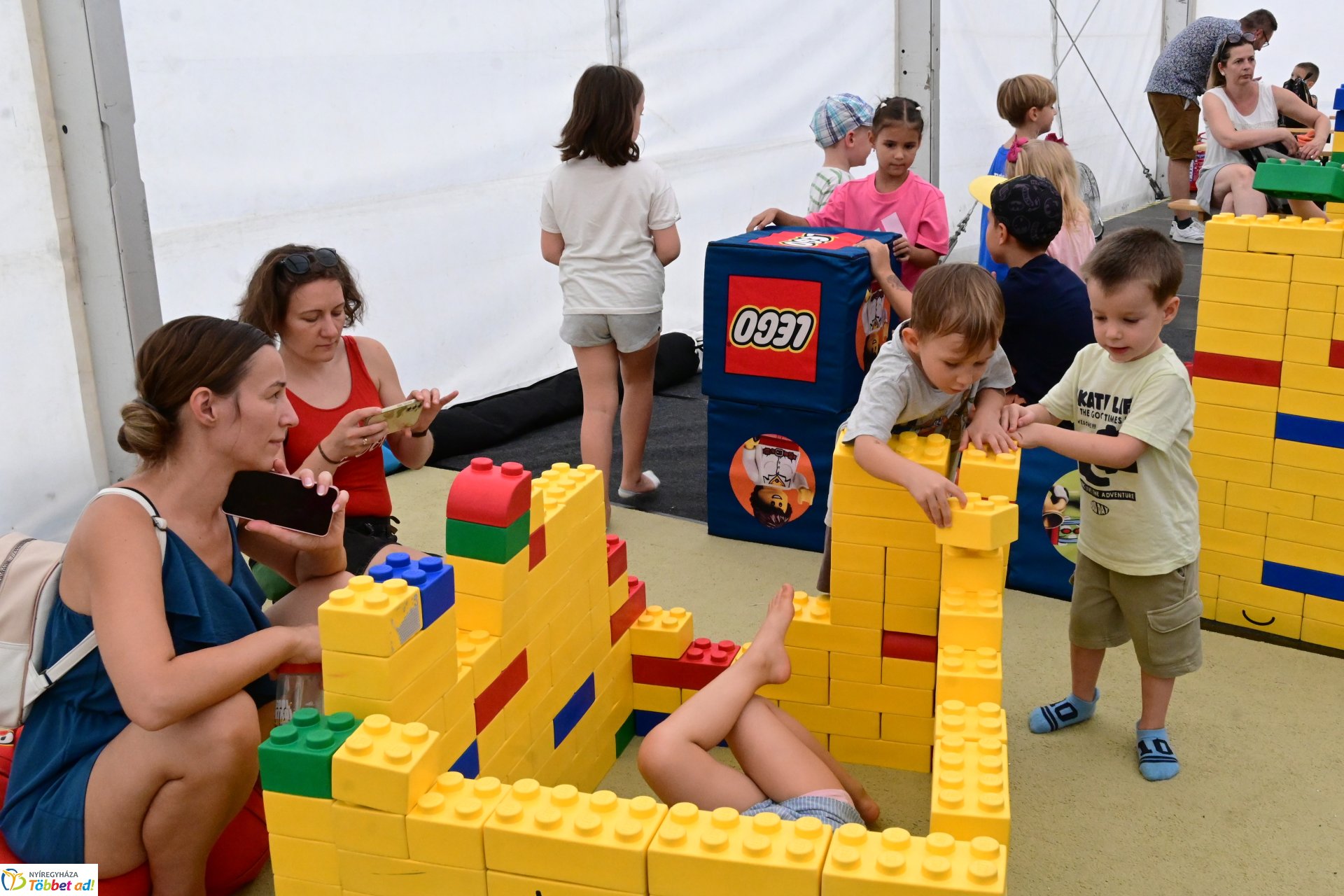 LEGO Játékváros 2025