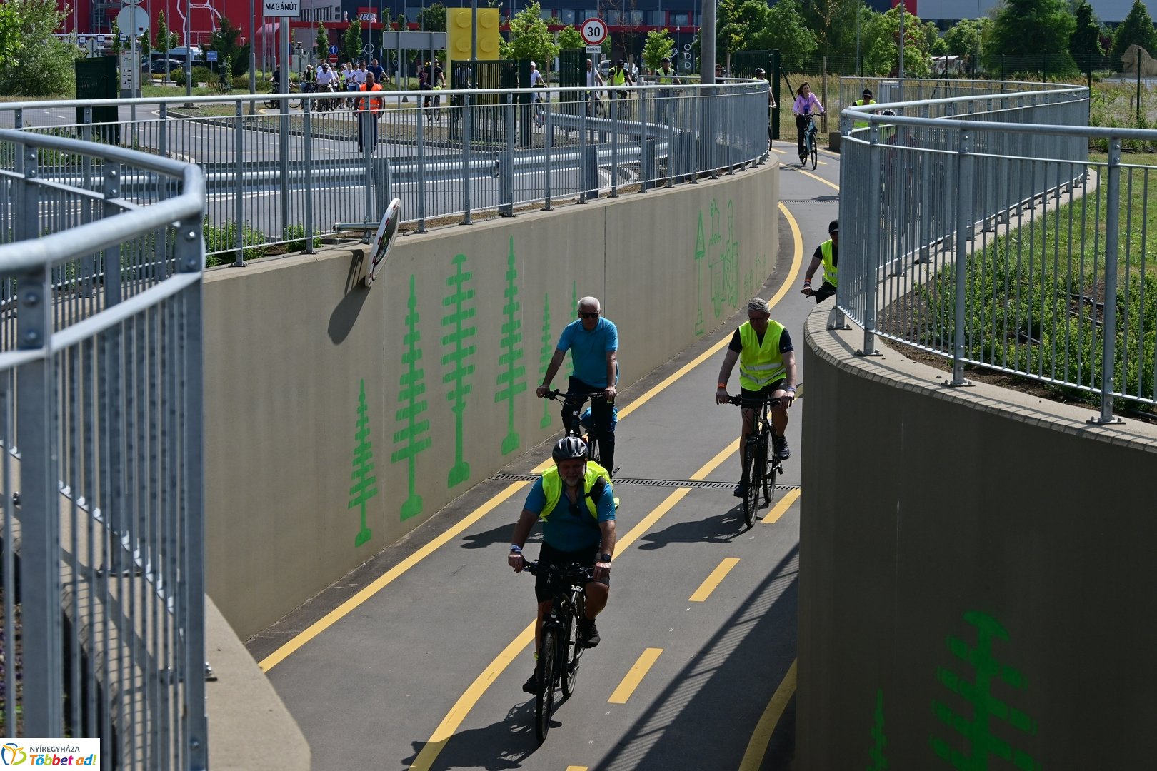 LEGO kerékpáros aluljáró és körforgalom átadó - 2025