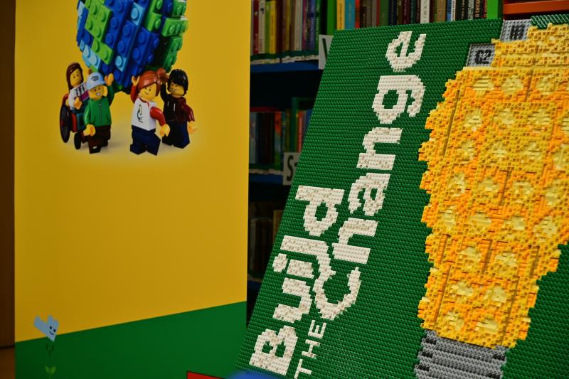 LEGO program a könyvtárban 2025 májusában
