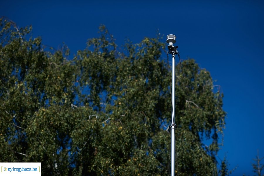 Légszennyezettség mérő átadó