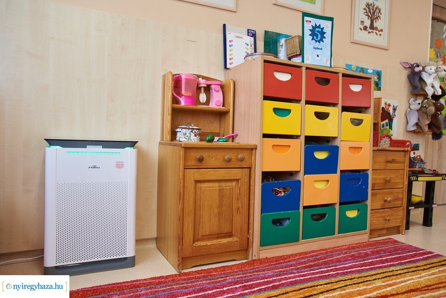 Légtisztító az Eszterlánc óvodában