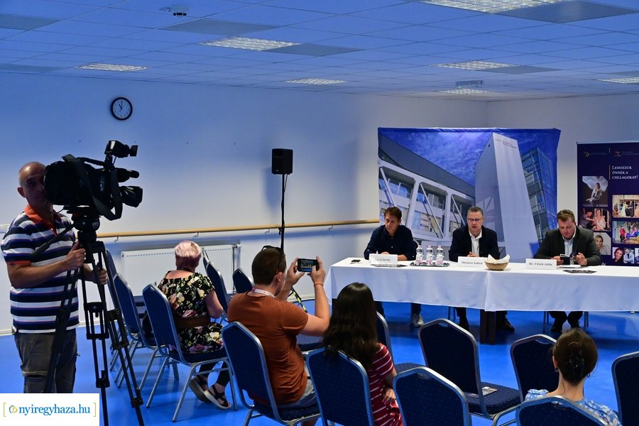 Lehozzuk Önnek a csillagokat! 2024 beharangozó 