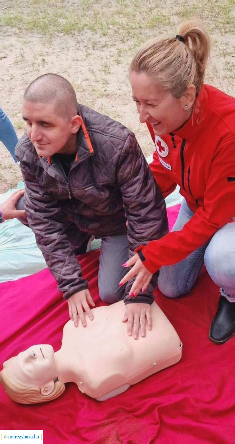 Lélekemelő program a Fiatal Fogyatékkal Élők Otthonáért Egyesület szervezésében