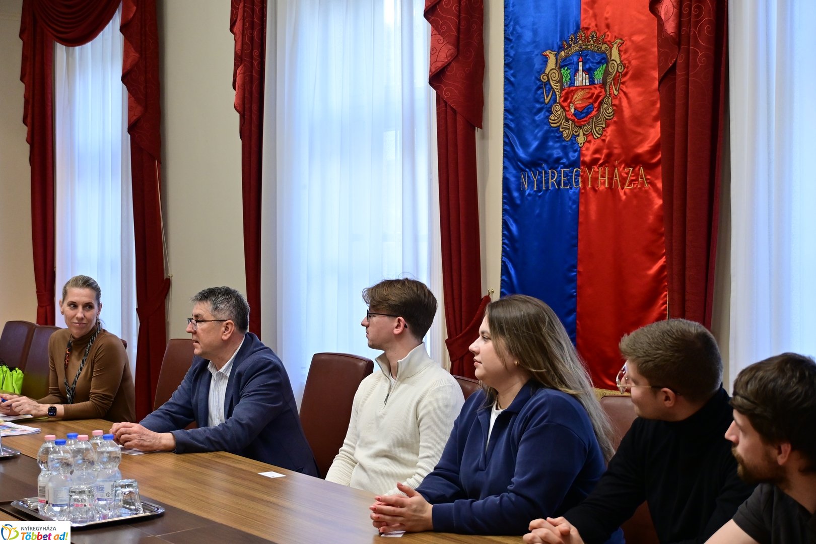 Lengyel diákok a Városházán 2026 februárjában