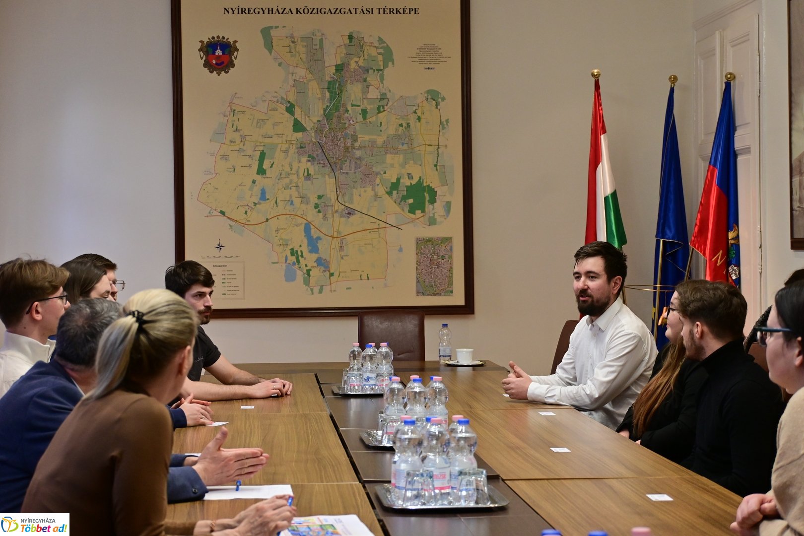 Lengyel diákok a Városházán 2026 februárjában