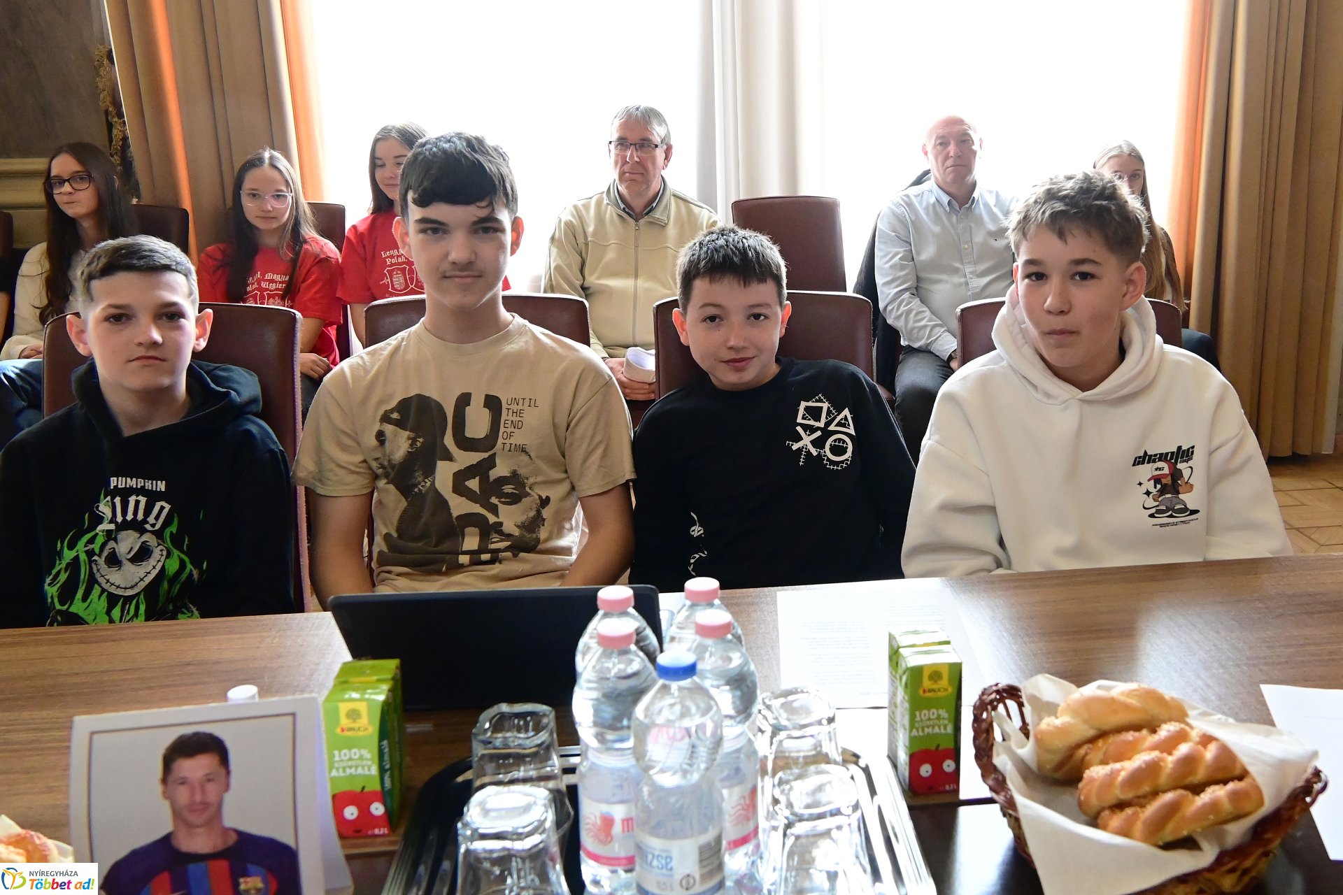 Lengyel-magyar két jó barát - vetélkedő a Városházán