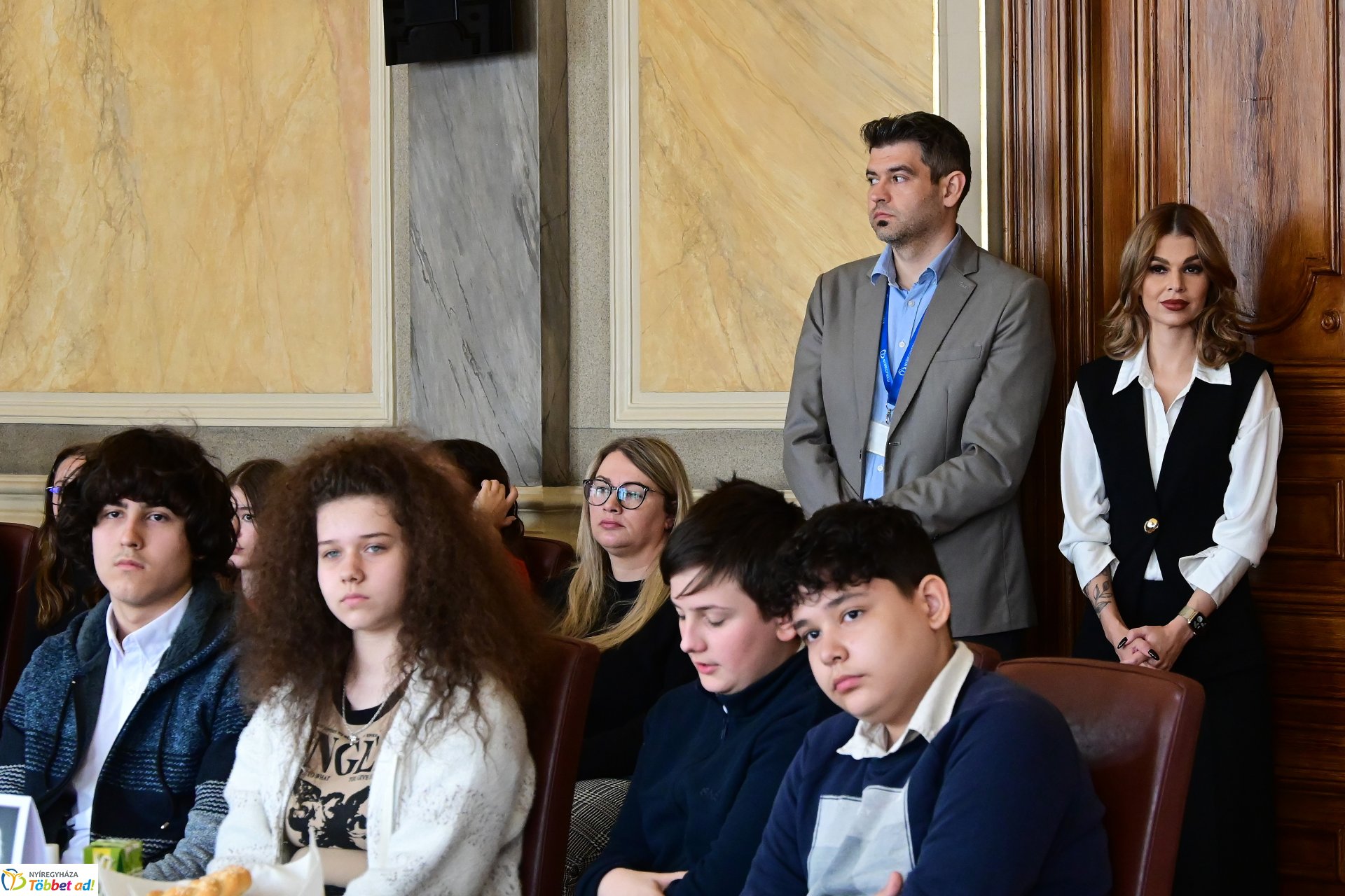 Lengyel-magyar két jó barát - vetélkedő a Városházán