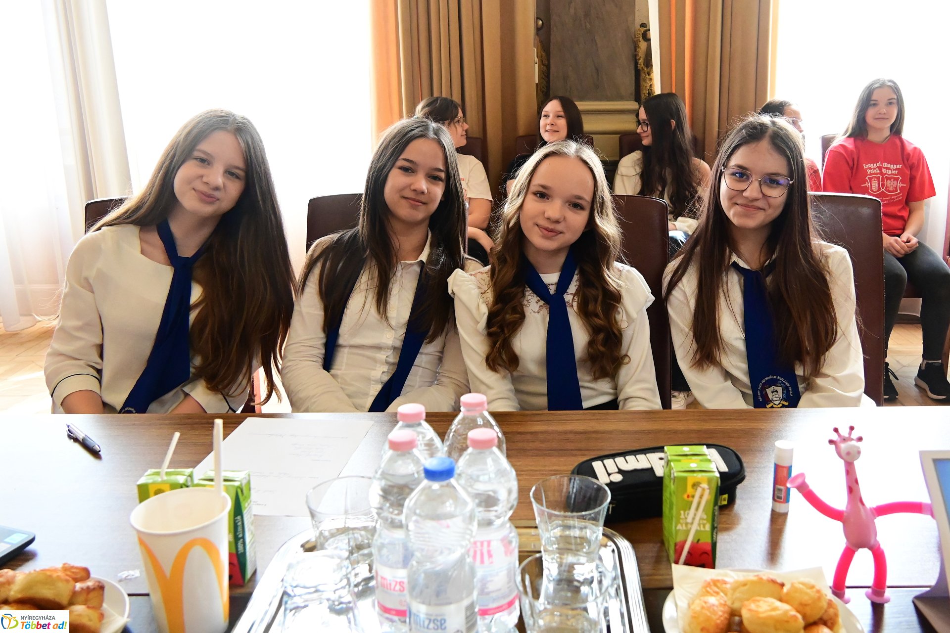 Lengyel-magyar két jó barát - vetélkedő a Városházán