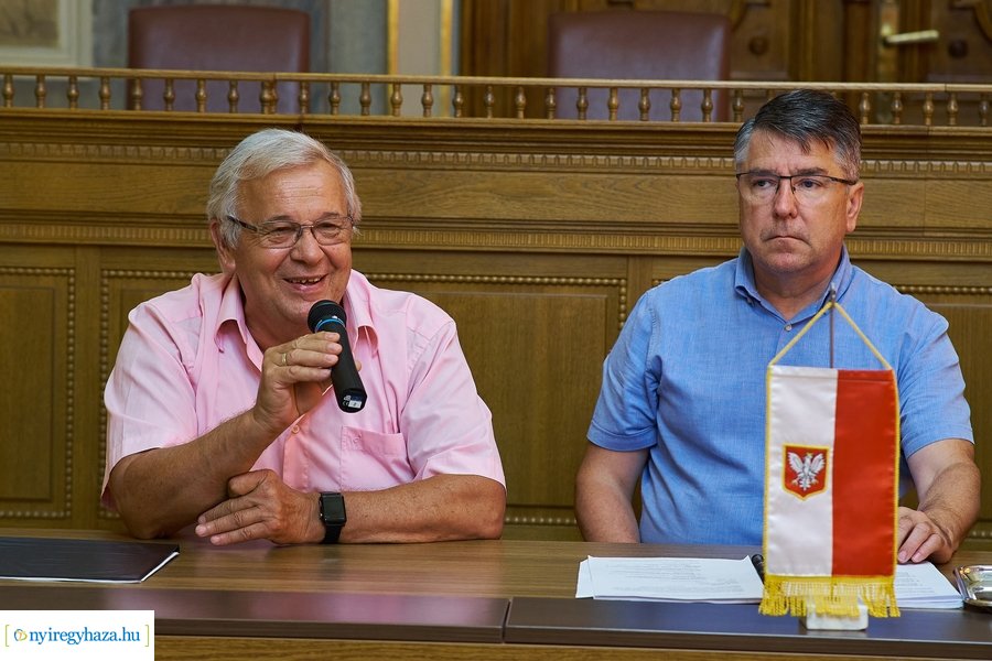 Lengyel vendégek a Városházán 2021810