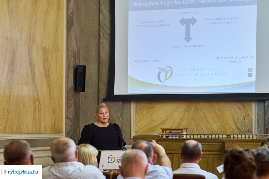 Lengyel vendégek a Városházán 2021810