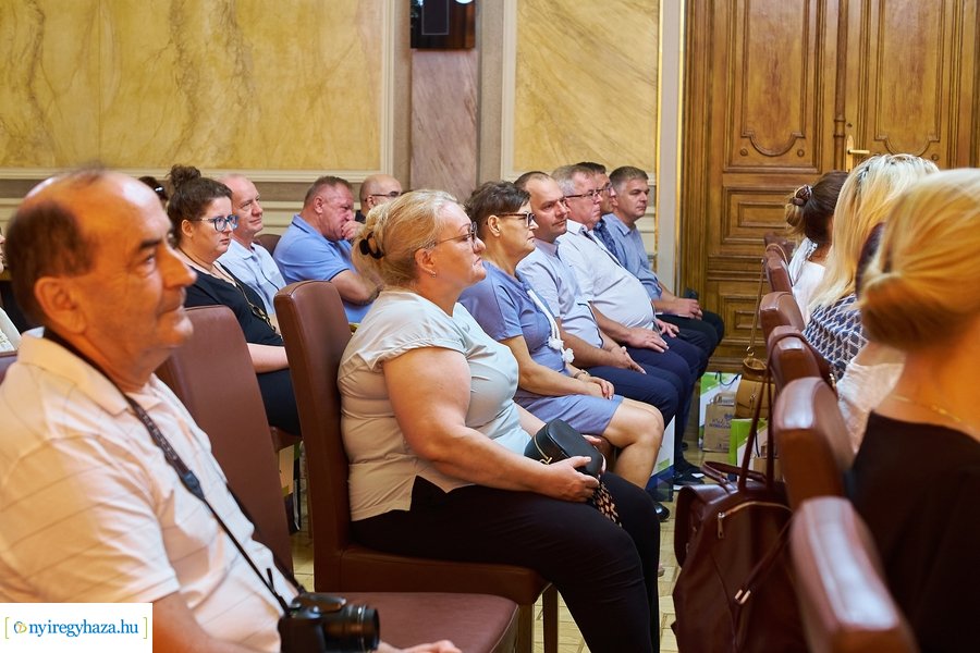 Lengyel vendégek a Városházán 2021810