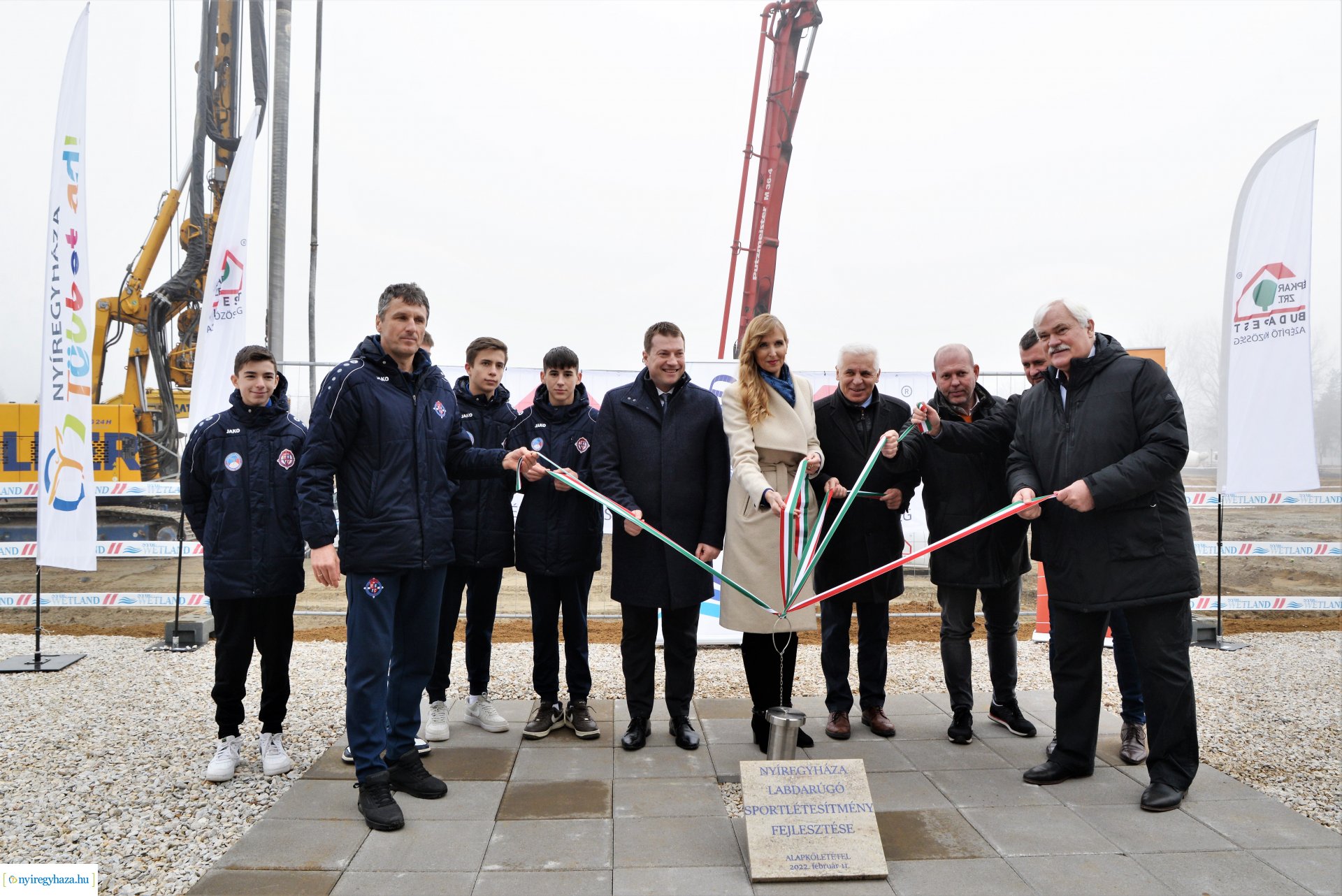 Letették az új stadion alapkövét