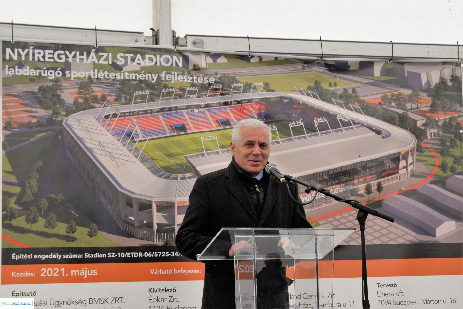 Letették az új stadion alapkövét