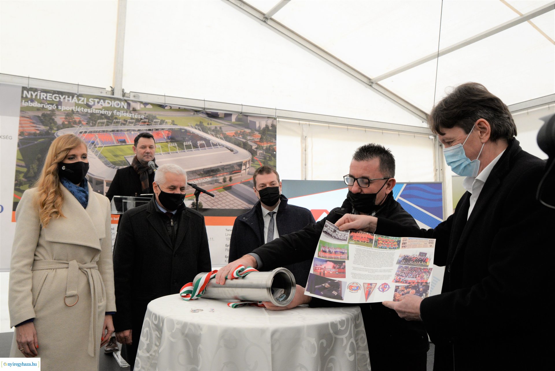 Letették az új stadion alapkövét